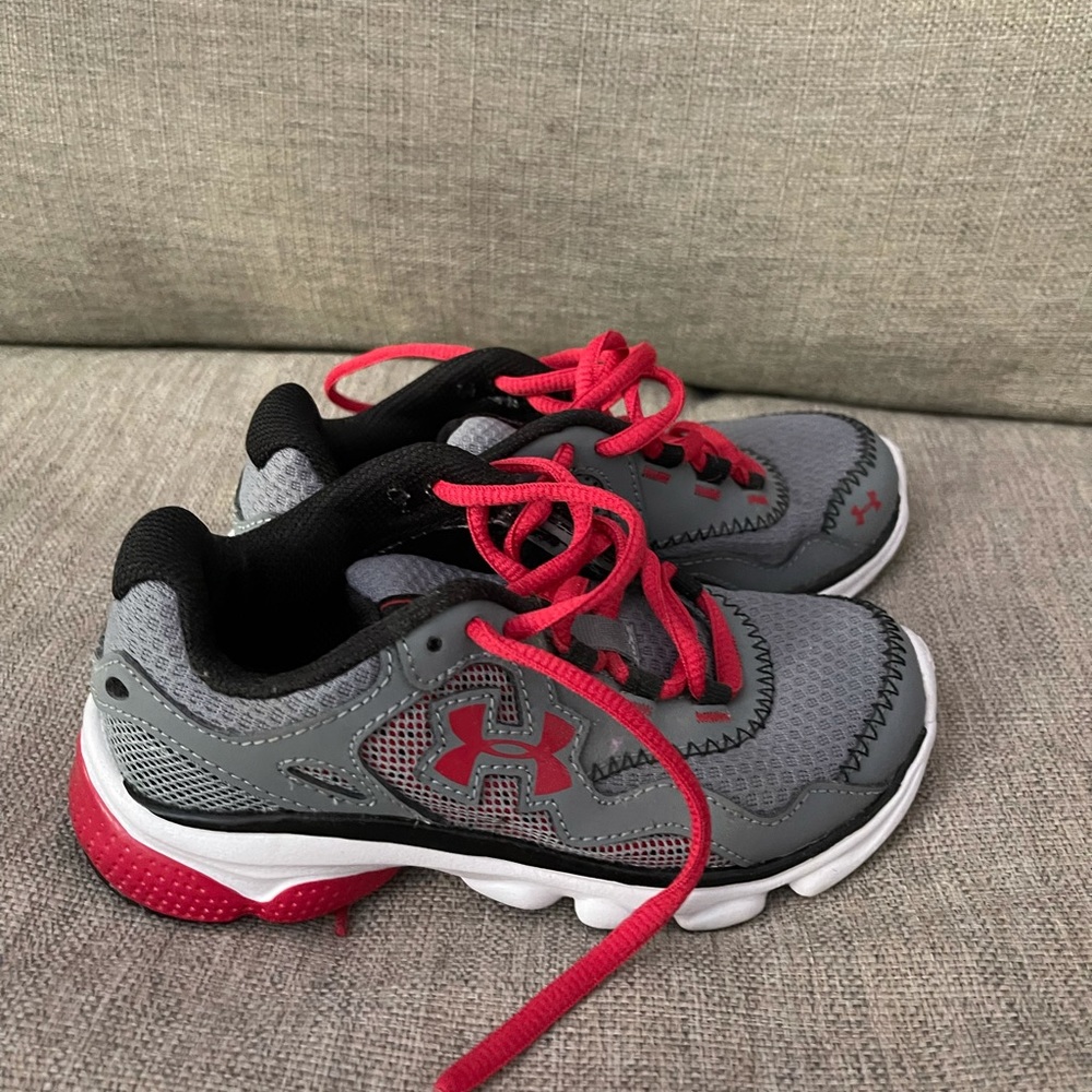 Under Armour kid shoes. Like new! Size 11